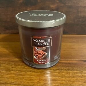 Yankee Candle Candied Pecans 7oz Candle NEW
